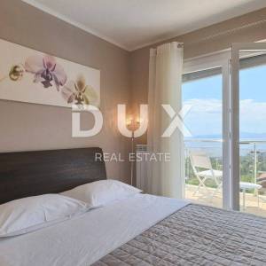 OPATIJA - prekrasna vila s bazenom, panoramskim pogledom na more i potpunom privatnošću
