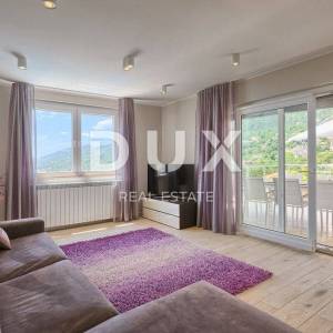 OPATIJA - prekrasna vila s bazenom, panoramskim pogledom na more i potpunom privatnošću
