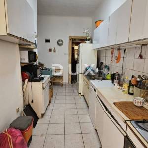 OPATIJA - Prostrani stan s pogledom u secesijskoj vili s puno potencijala, 152m2