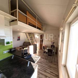 Opatija, renoviran stan s galerijom, 300m od mora!