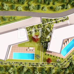 OPATIJA RIVIERA - atraktivno zemljište s građevinskom dozvolom za gradnju dvije vile s bazenom i pogledom na more