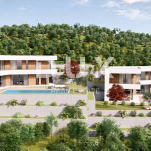 OPATIJA RIVIERA - atraktivno zemljište s građevinskom dozvolom za gradnju dvije vile s bazenom i pogledom na more