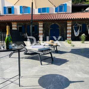 OPATIJA RIVIERA – moderno renovirana kuća s bazenom i prostranom okućnicom u Mošćeničkoj Dragi