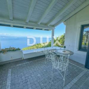 OPATIJA RIVIERA - privatna vila posebnog rasporeda s bazenom i panoramskim pogledom na more