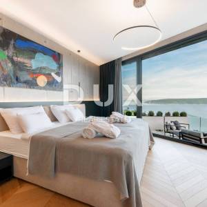 OPATIJA RIVIERA - remek djelo arhitekta - vila s unutarnjim i vanjskim bazenom, panoramski pogled na more