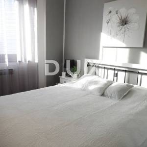 OPATIJA- stan 110m2 DB+3S s panoramskim pogledom na more + okućnica