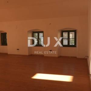 OPATIJA  - stan 185m2 sa pogledom na more