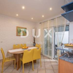 OPATIJA - Stan 2. RED OD MORA!! 140m2 s pogledom na Kvarner za najam