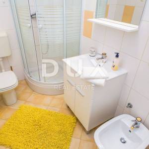 OPATIJA - Stan 2. RED OD MORA!! 140m2 s pogledom na Kvarner za najam