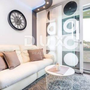 OPATIJA - Stan 2S + DB 55m2 s pogledom na more