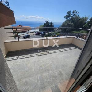 OPATIJA - stan 3S+DB 150m2 s pogledom na more i bazenom + okoliš 250m2