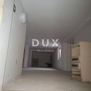 OPATIJA - stan 3S+DB 150m2 s pogledom na more i bazenom + okoliš 250m2
