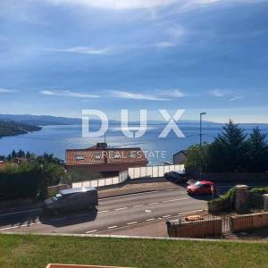 OPATIJA - stan 3S+DB 150m2 s pogledom na more i bazenom + okoliš 250m2