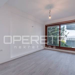 Opatija - stan na izvrsnoj lokaciji 300 metara od mora