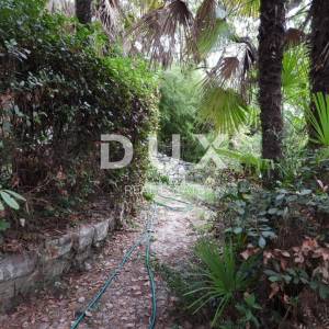 OPATIJA - stan u prizemlju vile 2. RED DO MORA!!- 3S+DB + spremnik u suterenu -ukupno 190m2