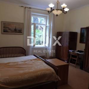 OPATIJA - stan u prizemlju vile 2. RED DO MORA!!- 3S+DB + spremnik u suterenu -ukupno 190m2