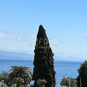 Opatija, stan u vili, 2 balkona, pogled na more