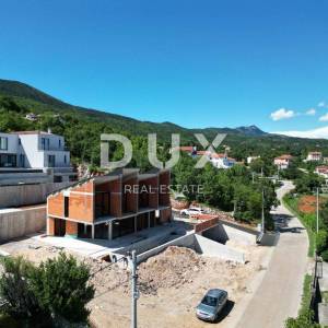 OPATIJA, SV. JELENA - villa 250m2 s panoramskim pogledom na more i bazenom + uređena okućnica 1200m2