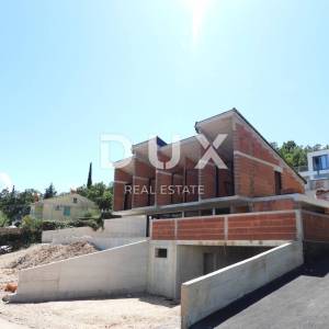 OPATIJA, SV. JELENA - villa 250m2 s panoramskim pogledom na more i bazenom + uređena okućnica 1200m2