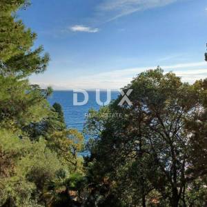 OPATIJA- unikatna Opatijska villa s 2 komforna stana- 2. RED DO MORA!!!! - ukupno 484m2