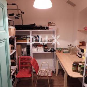 OPATIJA- unikatna Opatijska villa s 2 komforna stana- 2. RED DO MORA!!!! - ukupno 484m2