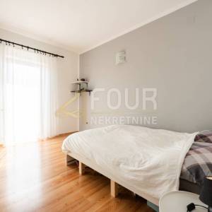 Opatija, Veprinac, kuća, 400m2, balkon s pogledom na more, garaža