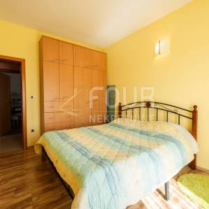 Opatija, Veprinac, kuća, 400m2, balkon s pogledom na more, garaža