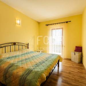 Opatija, Veprinac, kuća, 400m2, balkon s pogledom na more, garaža