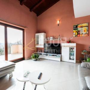 Opatija, Veprinac, kuća, 400m2, balkon s pogledom na more, garaža