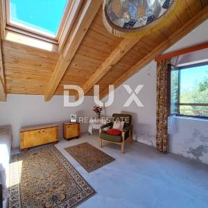 OPATIJA, VEPRINAC, PRILIKA - obiteljska kuća 240 m2 okružena zelenilom