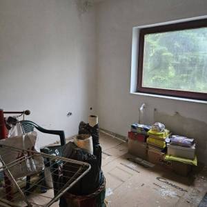 OPATIJA, VEPRINAC, ŠIMETIĆI - samostojeća kuća 300m2 za adaptaciju s pogledom na more + okućnica 1500m2
