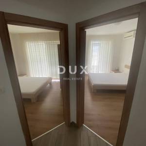 OPATIJA, VEPRINAC - stan 4S+DB, 136 m2 s bazenom i pogledom na more! PRILIKA!