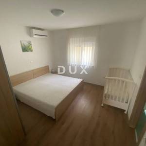 OPATIJA, VEPRINAC - stan 4S+DB, 136 m2 s bazenom i pogledom na more! PRILIKA!