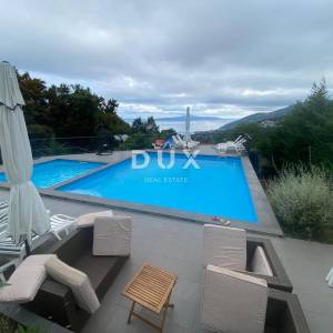 OPATIJA, VEPRINAC - stan 4S+DB, 136 m2 s bazenom i pogledom na more! PRILIKA!