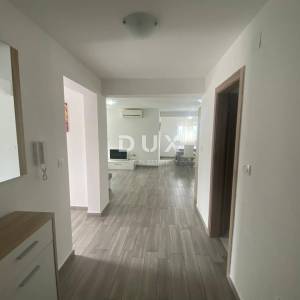 OPATIJA, VEPRINAC - stan 4S+DB, 136 m2 s bazenom i pogledom na more! PRILIKA!