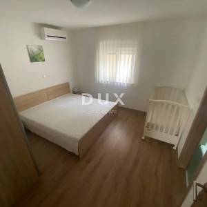 OPATIJA, VEPRINAC - stan 4S+DB, 136 m2 s bazenom i pogledom na more! PRILIKA!