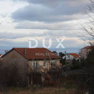 OPATIJA, VEPRINAC, TRAVIČIĆI - zemljište 2783m2 s građevnom dozvolom i pogledom na more za obiteljsku kuću/apartmane/ kuću za i...