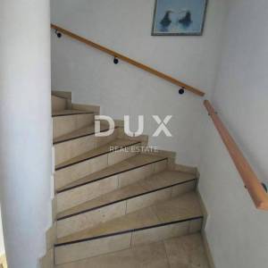OPATIJA, VEPRINAC - vila 1000m2 s pogledom na more, 6 apartmana i bazenom + okoliš 1000m2