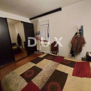 OPATIJA, VEPRINAC - vila 1000m2 s pogledom na more, 6 apartmana i bazenom + okoliš 1000m2