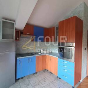 Opatija, vila s 15 stanova, 400m od mora!