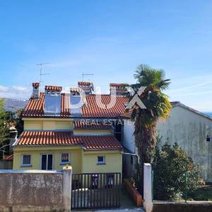 OPATIJA, VOLOSKO - Kompletno adaptirani apartman 100 metara od mora!