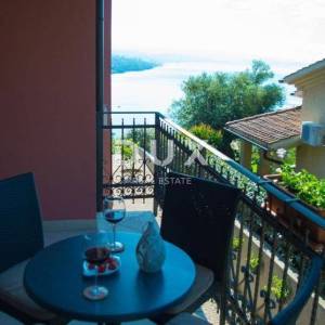 OPATIJA, VOLOSKO - luksuzna vila 550m2 s panoramskim pogledom na more + okoliš 400m2
