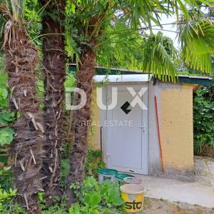 OPATIJA, VOLOSKO - stan od 60 m2 drugi red do mora s terasom i pogledom