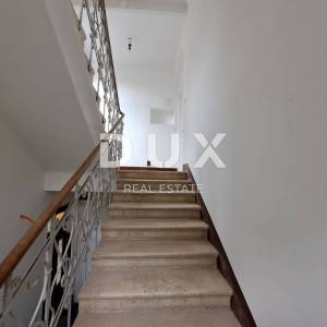 OPATIJA, VOLOSKO - stan od 60 m2 drugi red do mora s terasom i pogledom