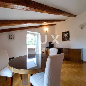 OPATIJA, VOLOSKO - stan od 60 m2 drugi red do mora s terasom i pogledom