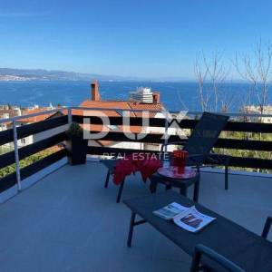 OPATIJA,CENTAR - samostojeća kuća, 350 m2, pogled, okućnica, bazen!!!