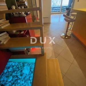 OPATIJA,CENTAR - samostojeća kuća, 350 m2, pogled, okućnica, bazen!!!