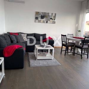 OPATIJA,CENTAR - samostojeća kuća, 350 m2, pogled, okućnica, bazen!!!