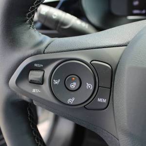 Opel Corsa 1.2 GS Line *LED, NAVIGACIJA, KAMERA*