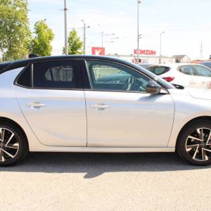 Opel Corsa 1.2 GS Line *LED, NAVIGACIJA, KAMERA*